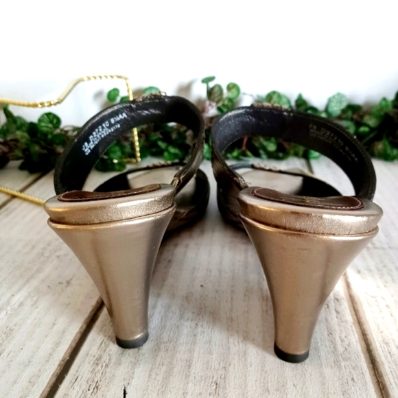 Cole Haan Open Toe Leather Straps Slide On Wedge Sandal - Gold Metallic - Picture 7 of 15